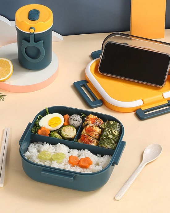 Silicone Kids Lunch Container With 3 Leakproof Compartments Food-Safe Materials, Sturdy and Bpa Free Silicone Kids Lunch Container With 3 Leakproof Compartments Food-Safe Materials, Sturdy and Bpa Free